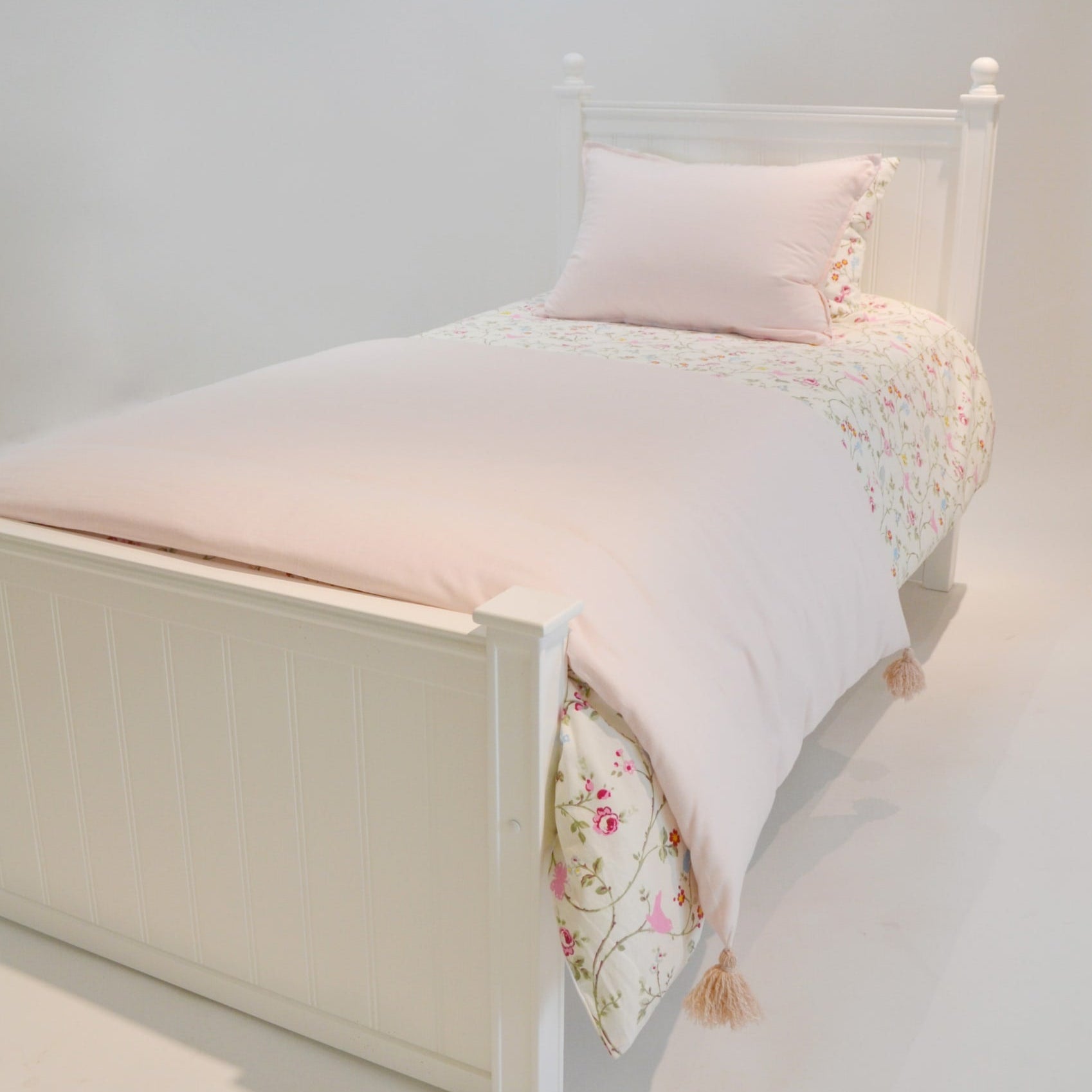 Cama Valeria